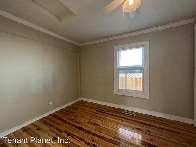 Building Photo - 3 br, 2 bath House - 4383 2nd St