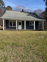 Building Photo - 4827 Spring Place Rd SE