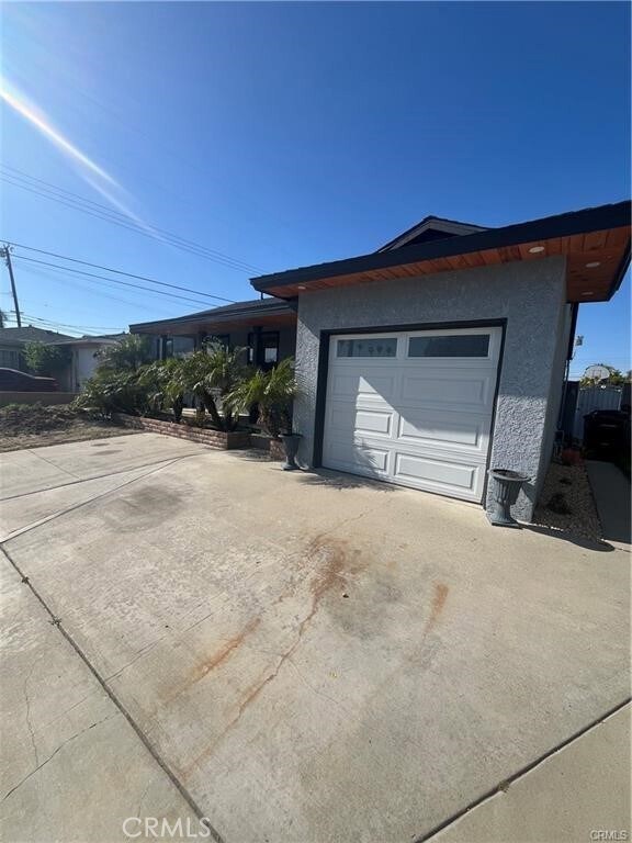 Foto del edificio - 12213 Pine St