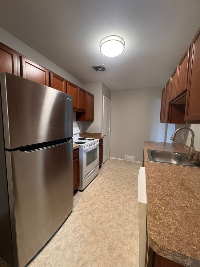 Interior Photo - Rosewood Apartments