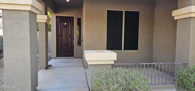 Foto del edificio - 17913 W Desert View Ln