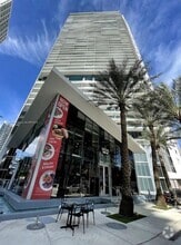 Building Photo - 1300 Brickell Bay Dr