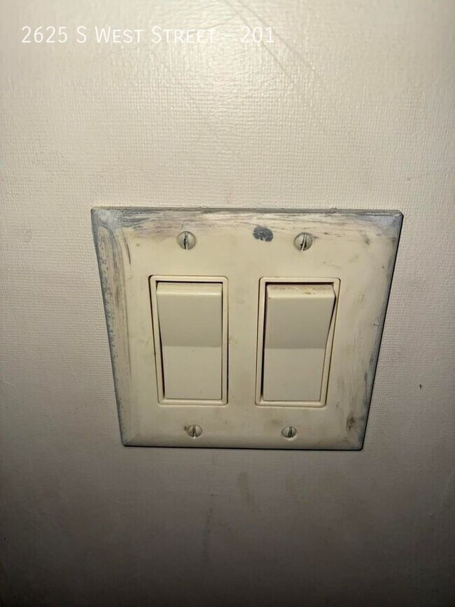 Foto del edificio - 2625 S West St