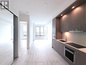 Building Photo - 115 Denison Ave