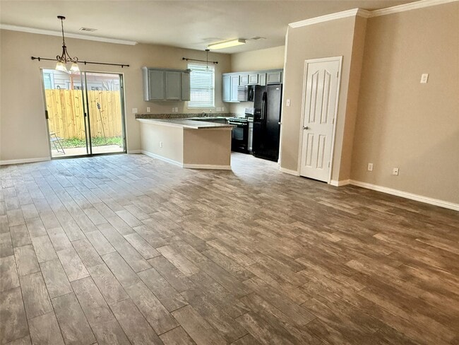 Foto del edificio - 13107 Lawsons Creek Ln