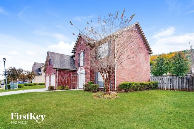 Building Photo - 531 Forest Lakes Dr