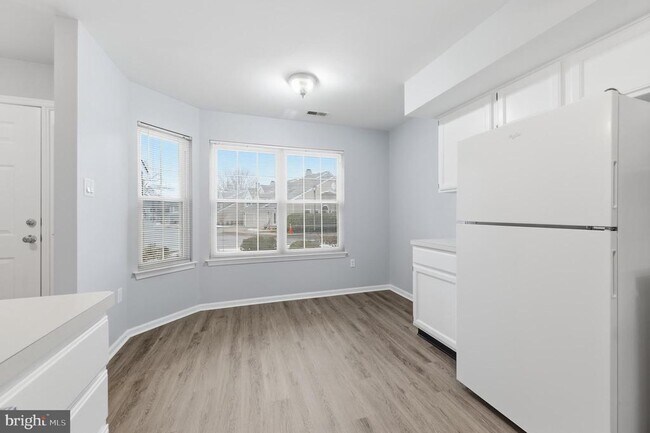 Foto del edificio - 5502 Constitution Ct