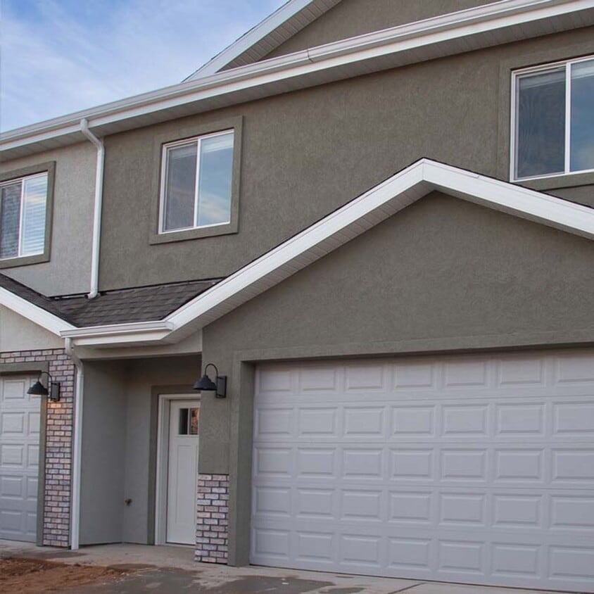 Primary Photo - Near New In Cedar Reserves, Move In Specials!