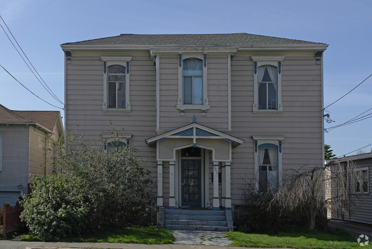 Foto del edificio - 3014 Encinal Ave