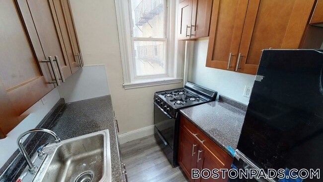 Building Photo - 1191 Boylston St