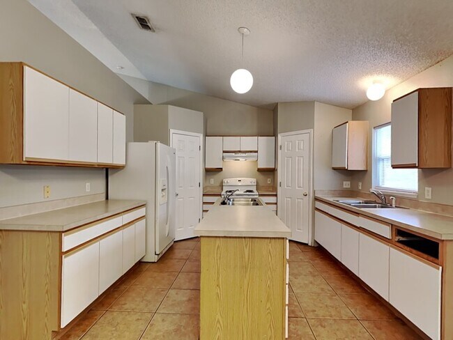 Foto del edificio - 3221 Utah Dr