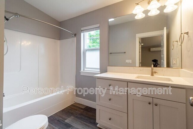 Foto del edificio - 209 W 30th St