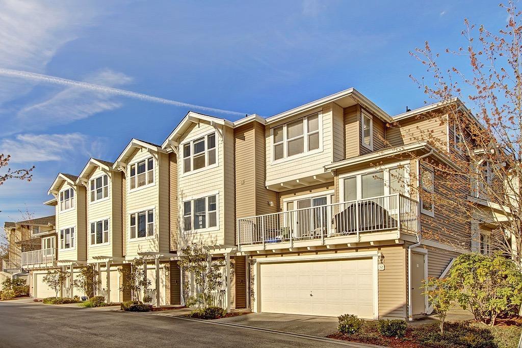 2680 139th Ave SE, Bellevue, WA 98005 Townhome Rentals in Bellevue WA