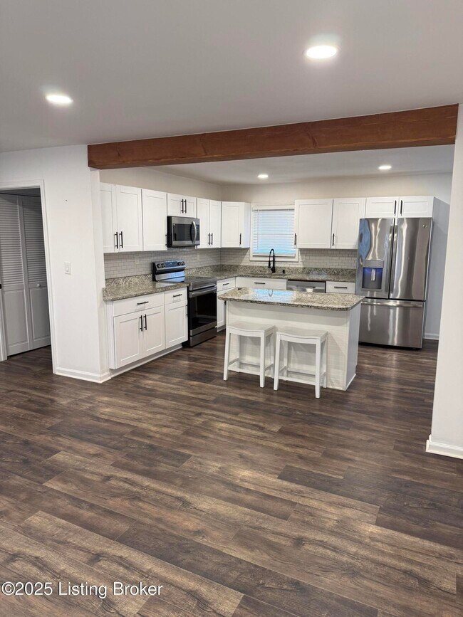 Foto del edificio - 3503 Dorset Rd