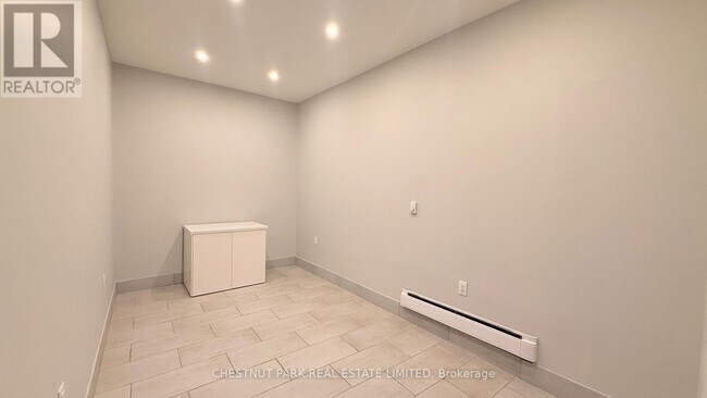 Photo du bâtiment - 342 Jarvis St