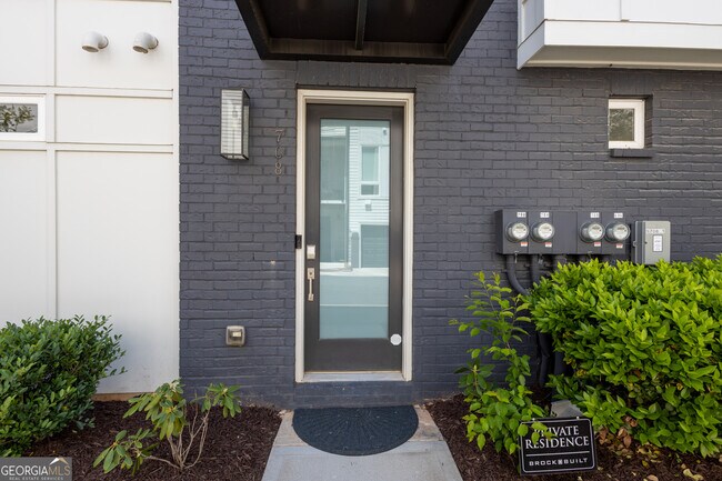 Foto del edificio - 708 Banton Dr NW