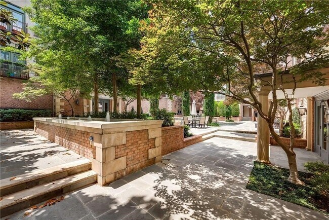 Foto del edificio - 2885 Woodside St