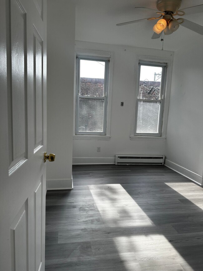 Foto del edificio - 2260 N 15th St