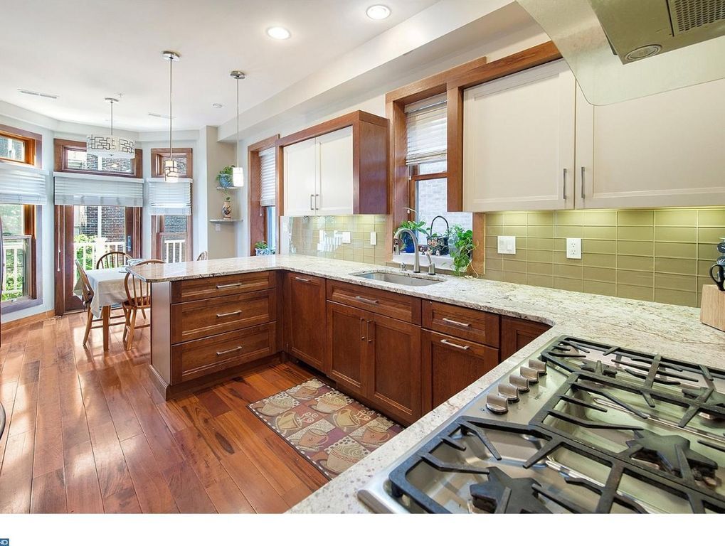 Foto principal - 4240 Pine St