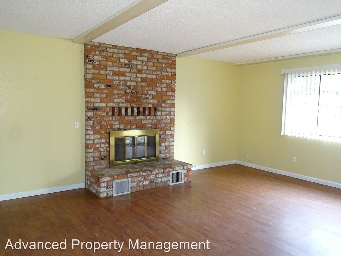 Building Photo - 3 br, 2 bath House - 24141 San Juan