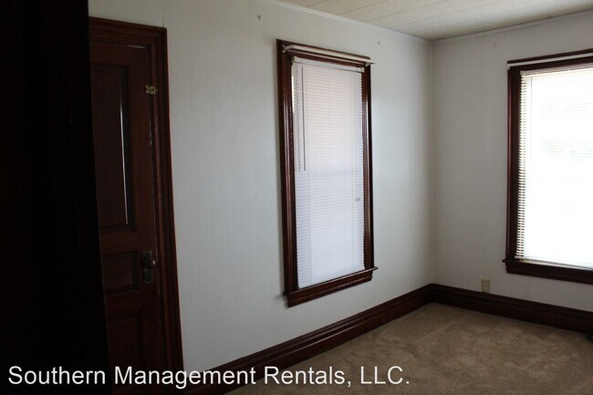 Building Photo - 3 br, 1.5 bath House - 2922 Baltimore Pike