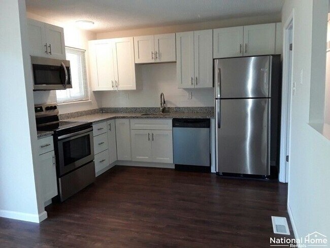 Building Photo - 2815 Gatling Dr