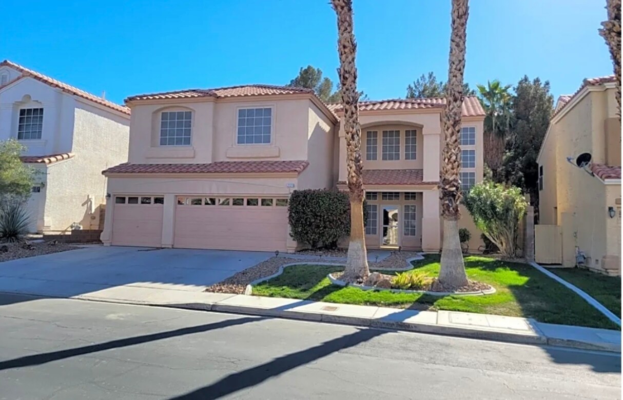 Foto principal - 2121 Tyler Dr