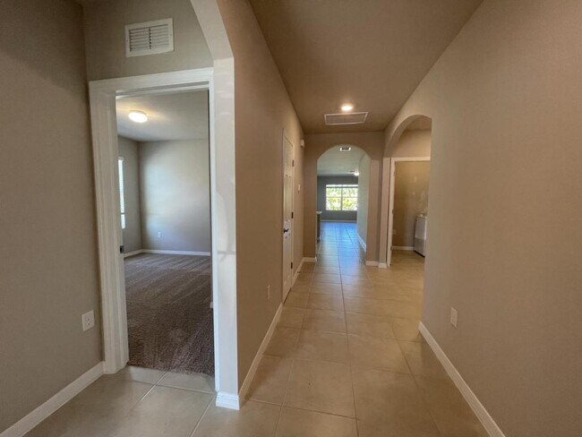 Building Photo - 3152 Cozumel Ct