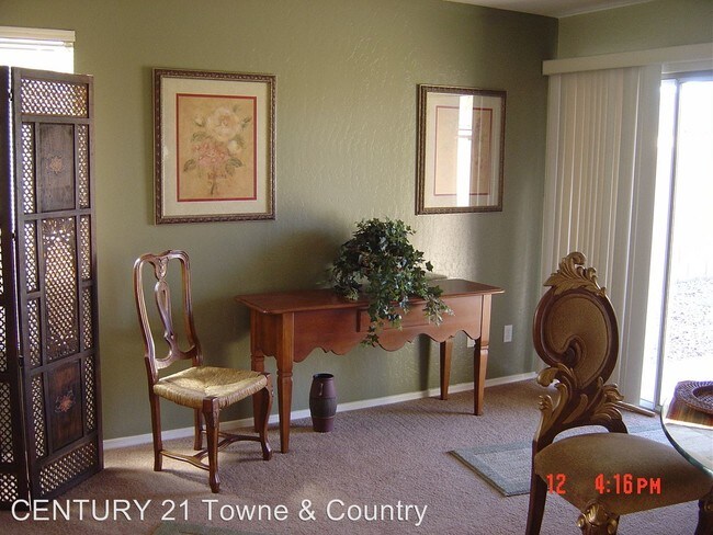 Building Photo - 14738 W Calavar Rd