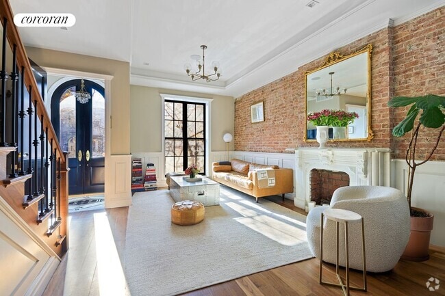 Building Photo - 47 Herkimer St