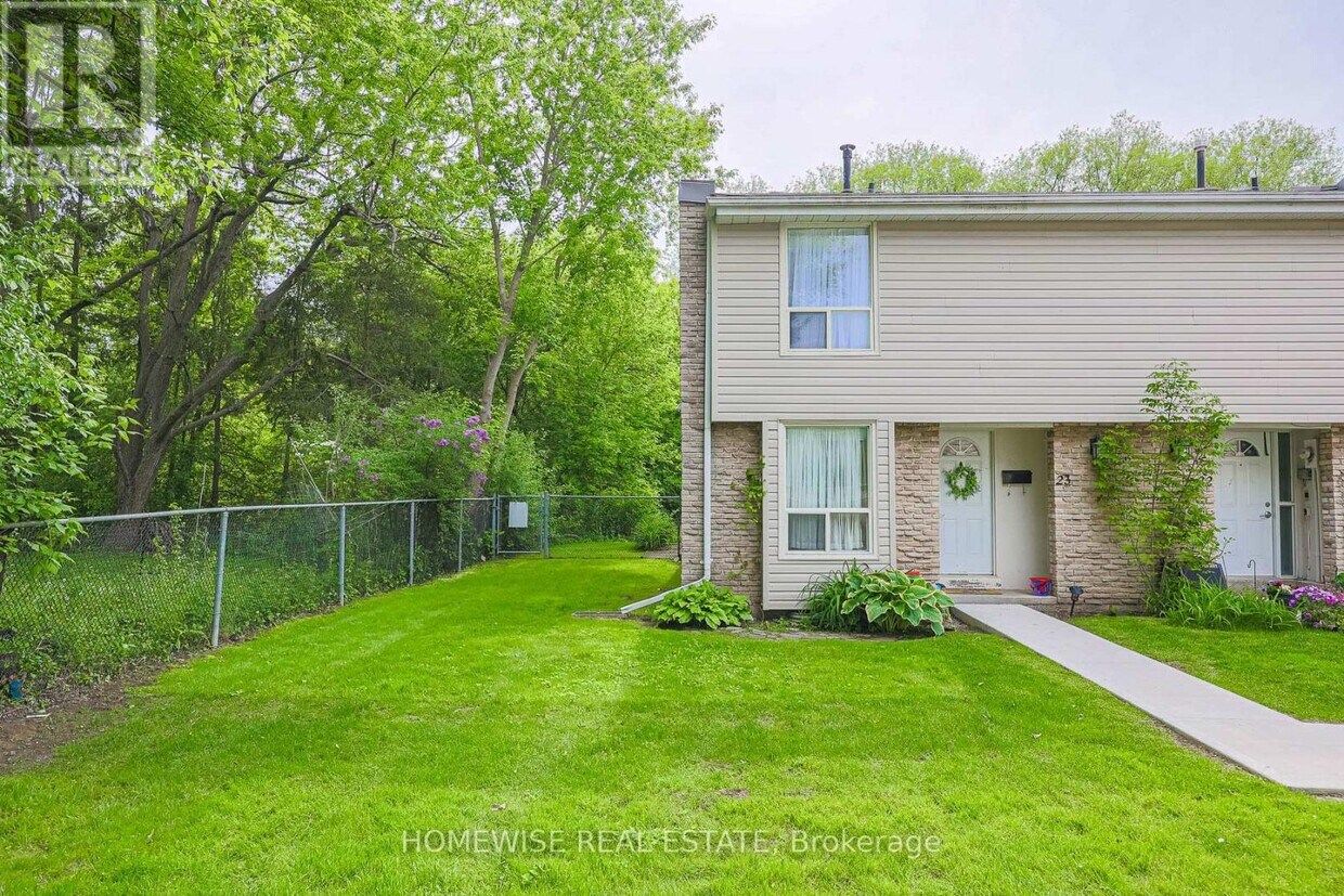 Primary Photo - 570-570 Waverly St N
