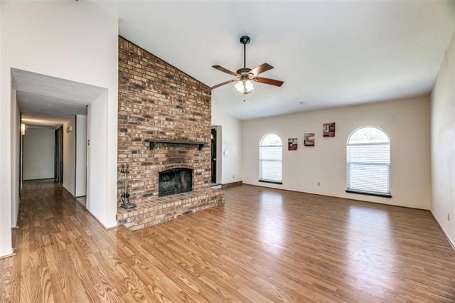Building Photo - 1525 Meandering Way