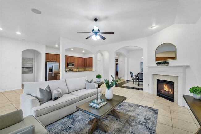 Building Photo - 7014 Spruce View Ct