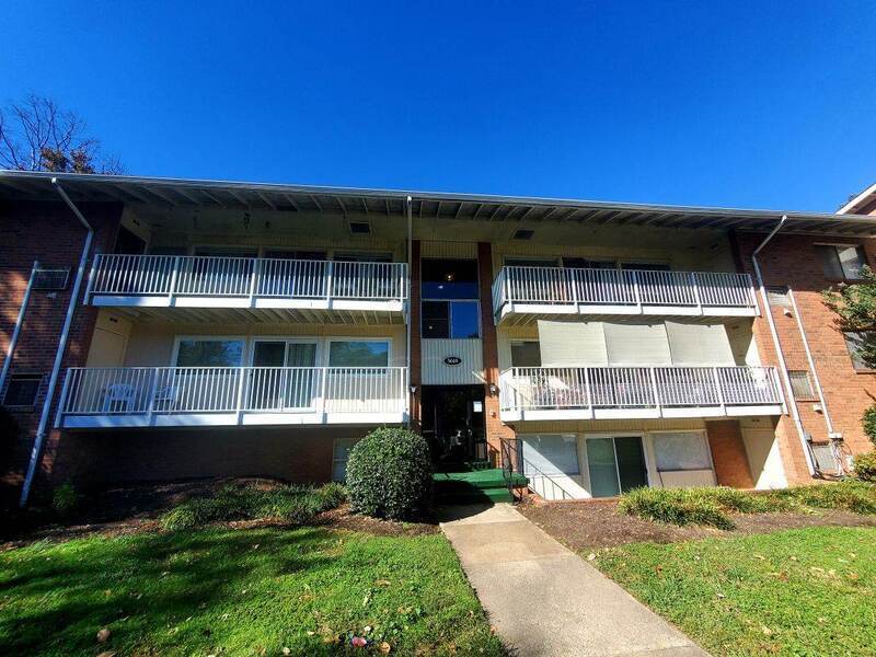 Primary Photo - 5604 Crenshaw Rd