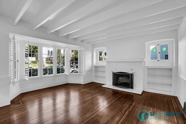 Building Photo - Forest Hill: Elegant Single Family Home