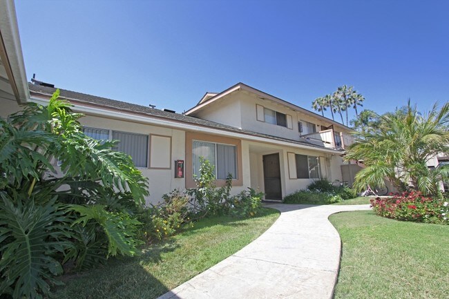 Foto del edificio - 16561 Kellog Cir