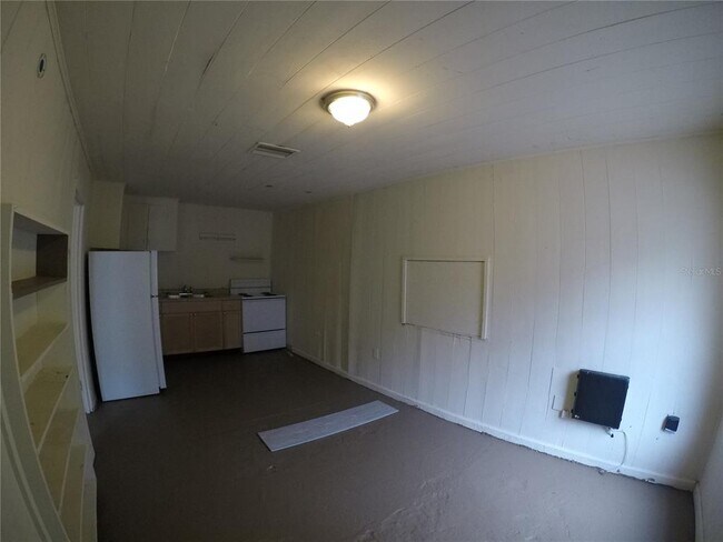 Building Photo - 505 E Virginia Ave
