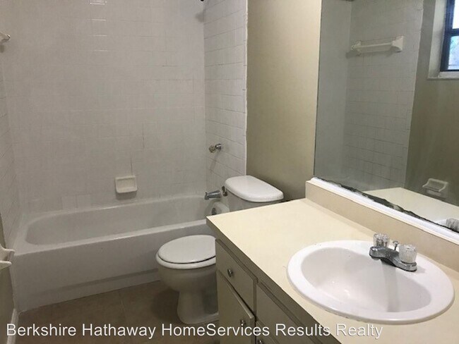 Building Photo - 3 br, 2 bath House - 38 E. Ella J Gilmore St