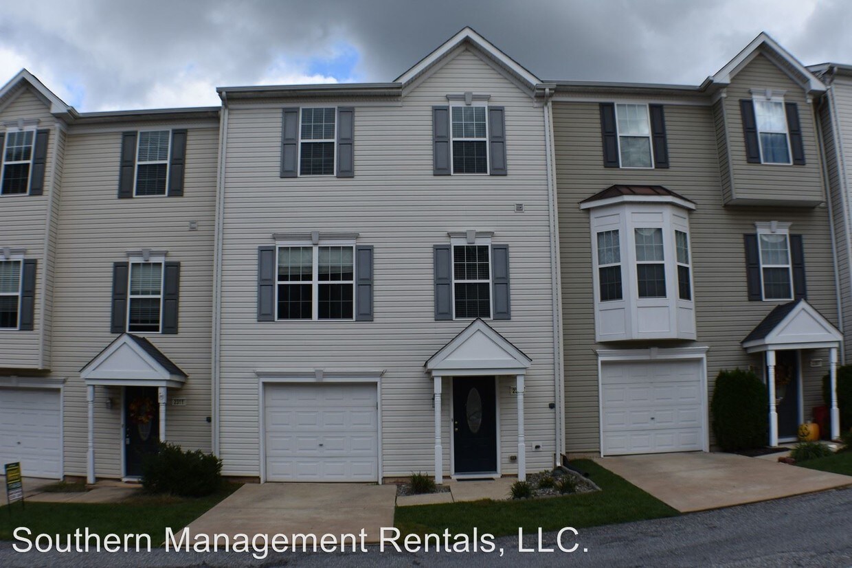 Primary Photo - 3 br, 2.5 bath House - 2309 Walnut Bottom Rd