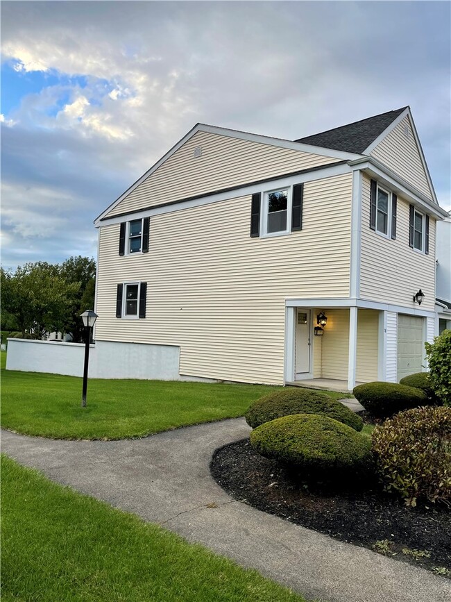 Building Photo - 78 S Estate Dr