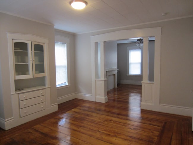 Building Photo - 111 3rd St