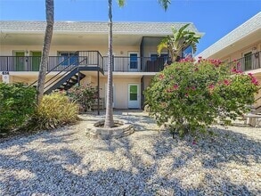Building Photo - 614 Guild Dr
