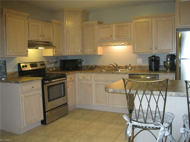 Building Photo - 3635 Indian Run Dr