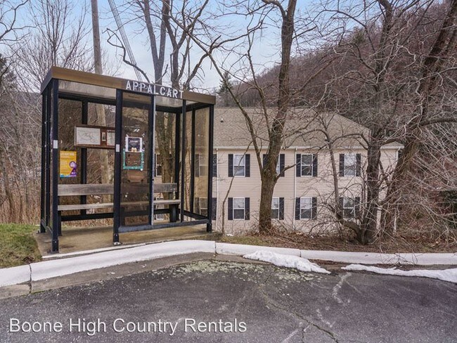 1395 W King St Boone Nc 28607 Condo For Rent In Building Photo 1395 W King St