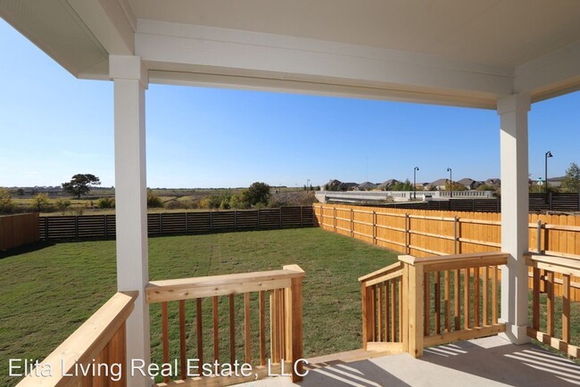 Building Photo - 4 br, 2.5 bath House - 316 Barley Fork Lane