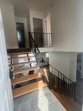 Building Photo - 14 Alpine Dr