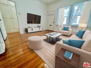 Building Photo - 2616 Santa Monica Blvd Building Photo - 2616 Santa Monica Blvd