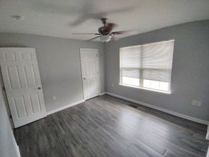 Building Photo - 36 Duiguid Dr