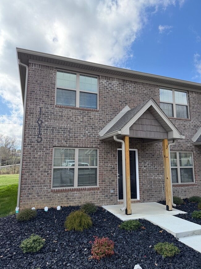 Building Photo - 1615 KY-1247