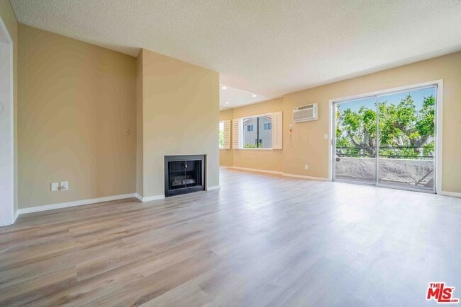 Photo - 11871 Idaho Ave Apartment